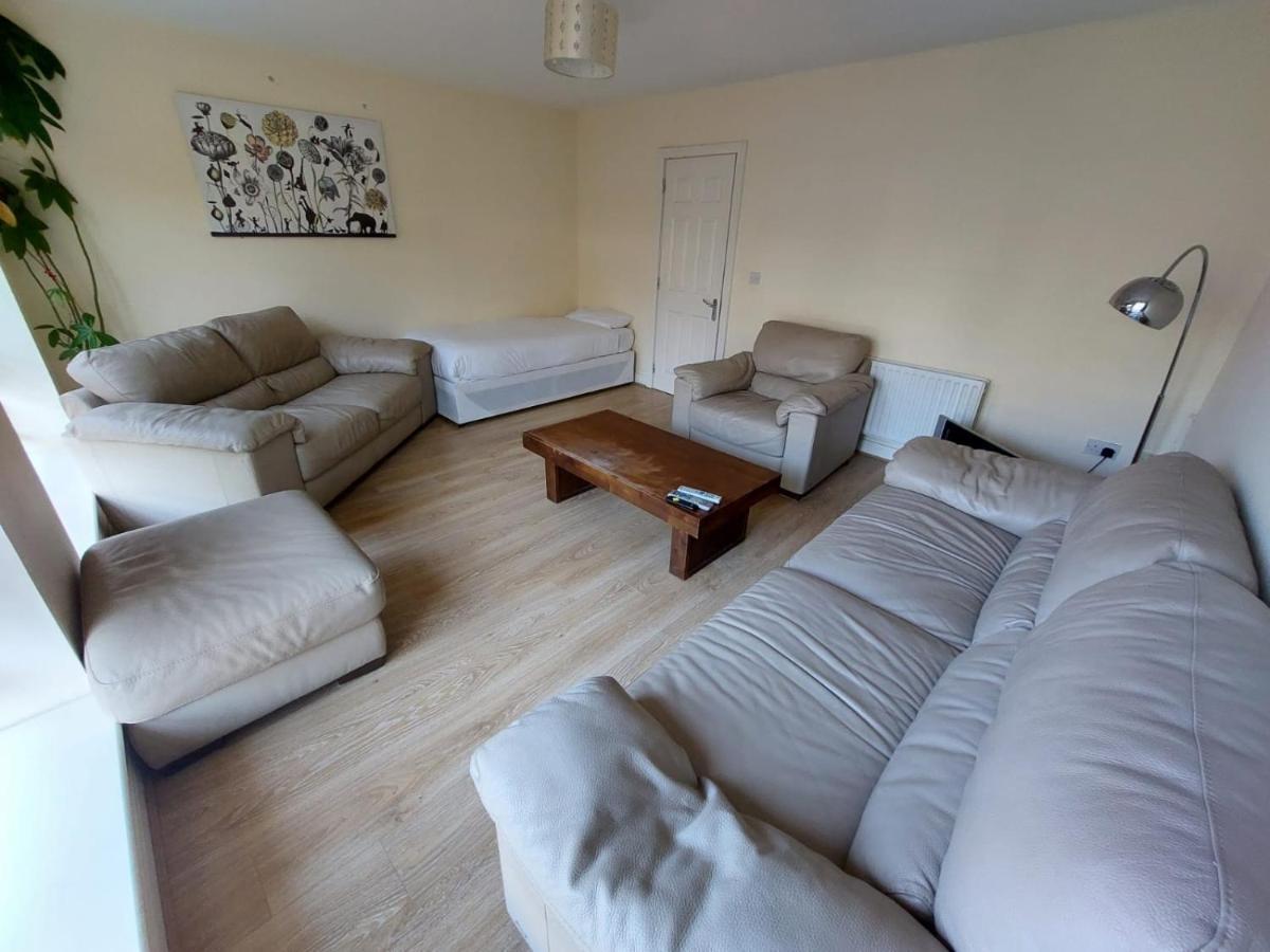 Apartment D13 Self Catering Townhouse